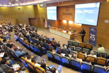 4. foto Seminario-Internacional-de-Bioderecho-Discurso-Dr_-Vial